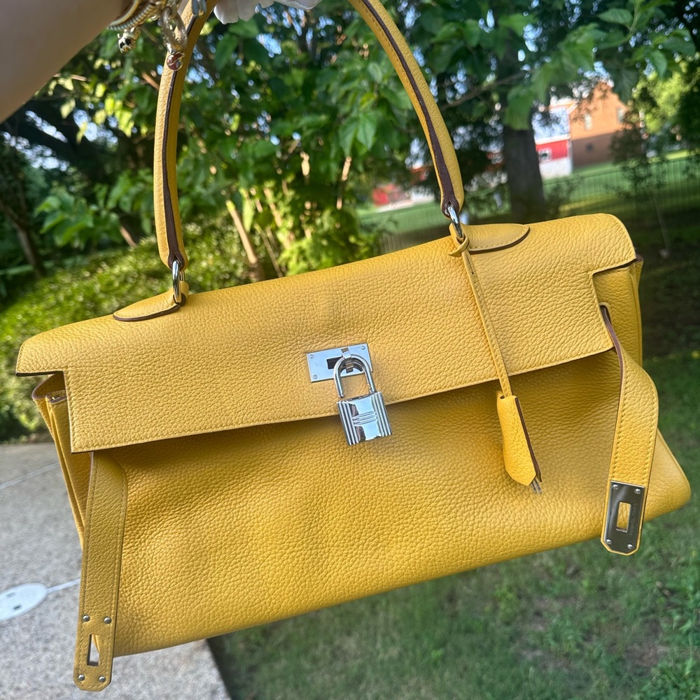 SOLD! Hermes Kelly shoulder jpg 42 in yellow